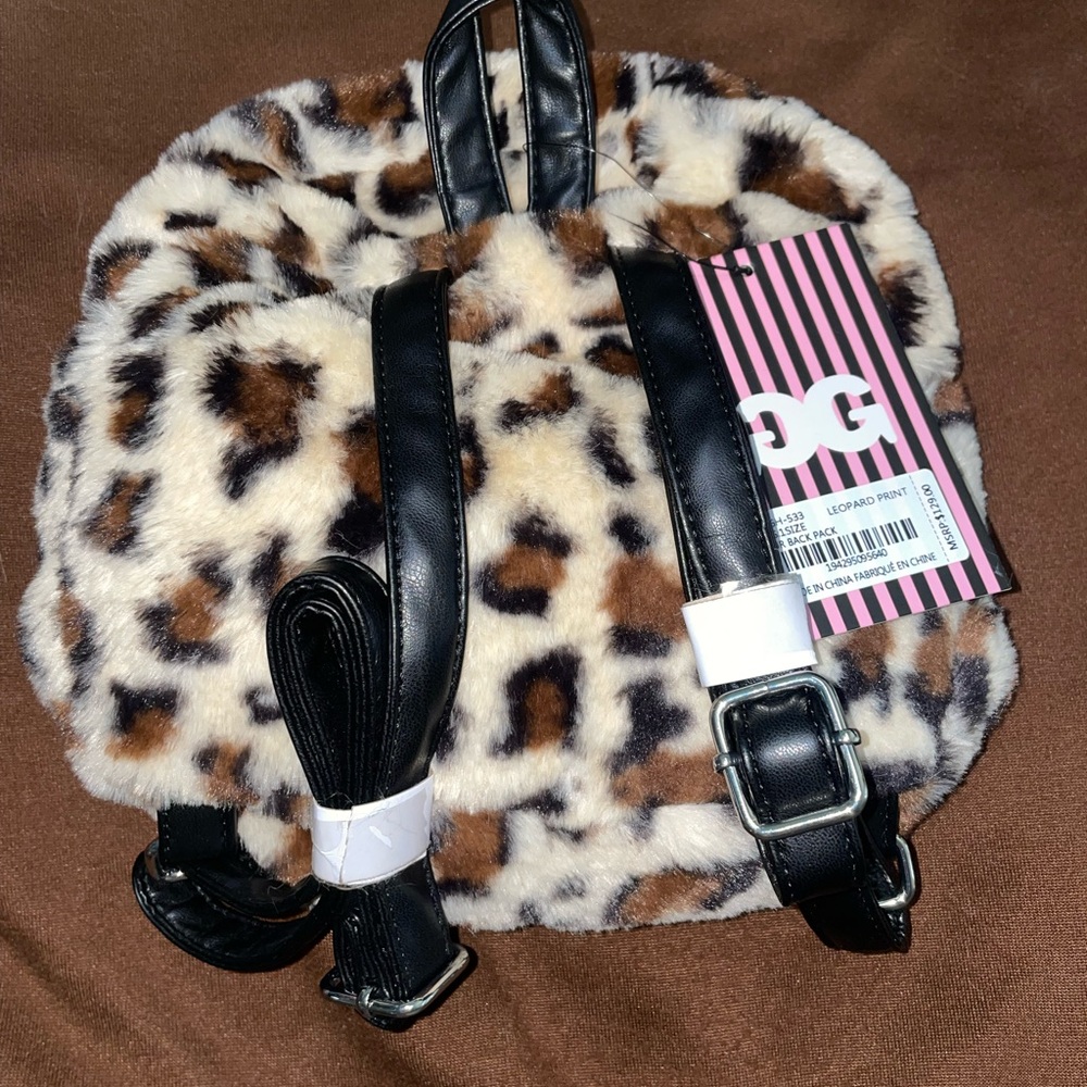 Gilda Paris Mini Furry Leopard Print Backpack - Picture 7 of 8
